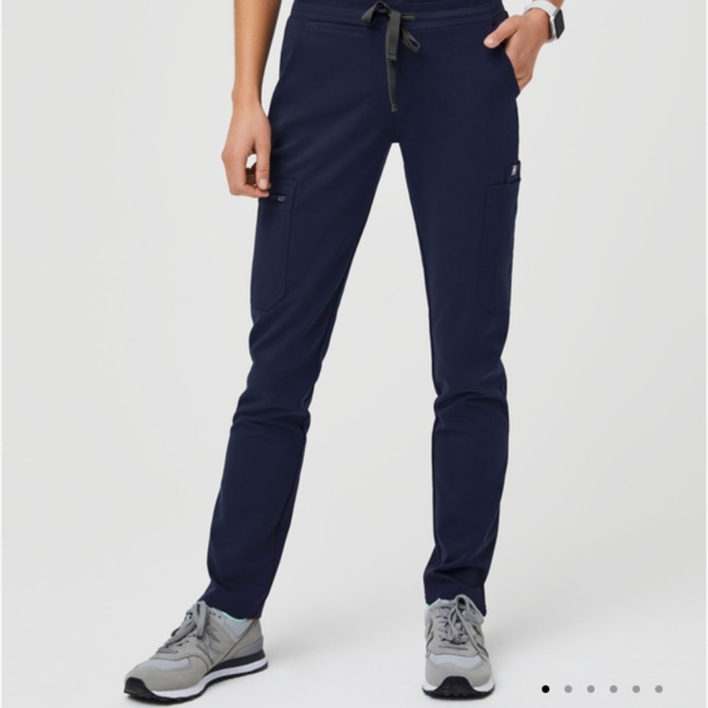Figs Yola Skinny Scrubs petite